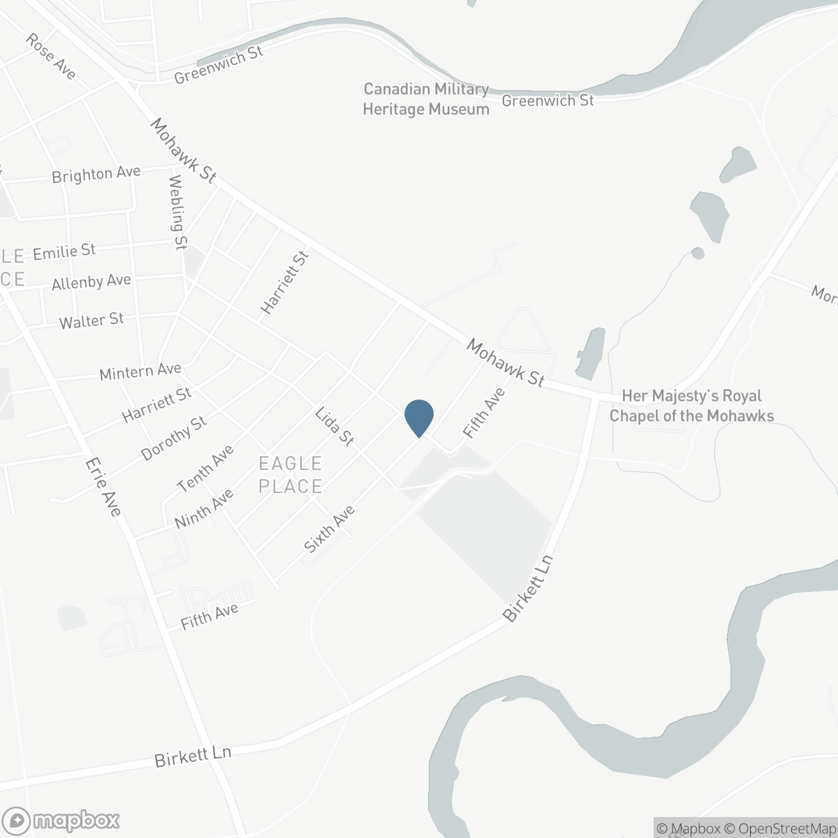 42 SANDERSON Street, Brantford, Ontario N3S 2V2